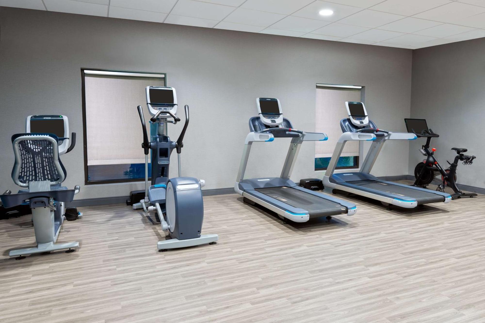 Hampton Inn Coventry-Warwick Area מראה חיצוני תמונה
