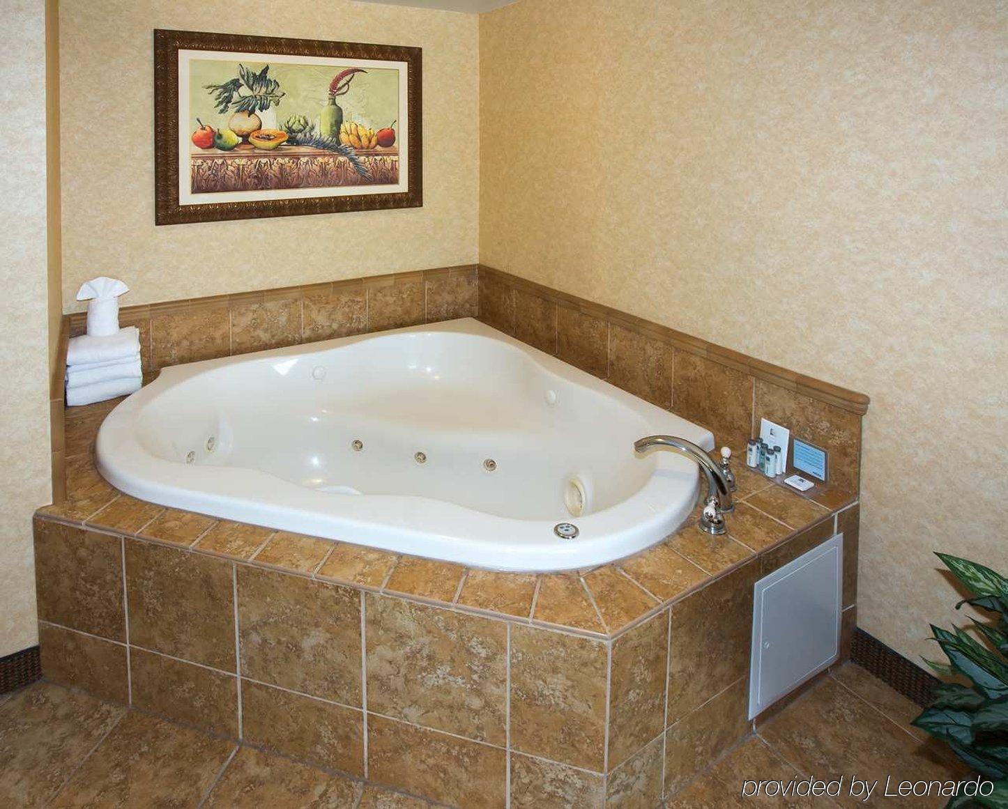 Hampton Inn Coventry-Warwick Area חדר תמונה