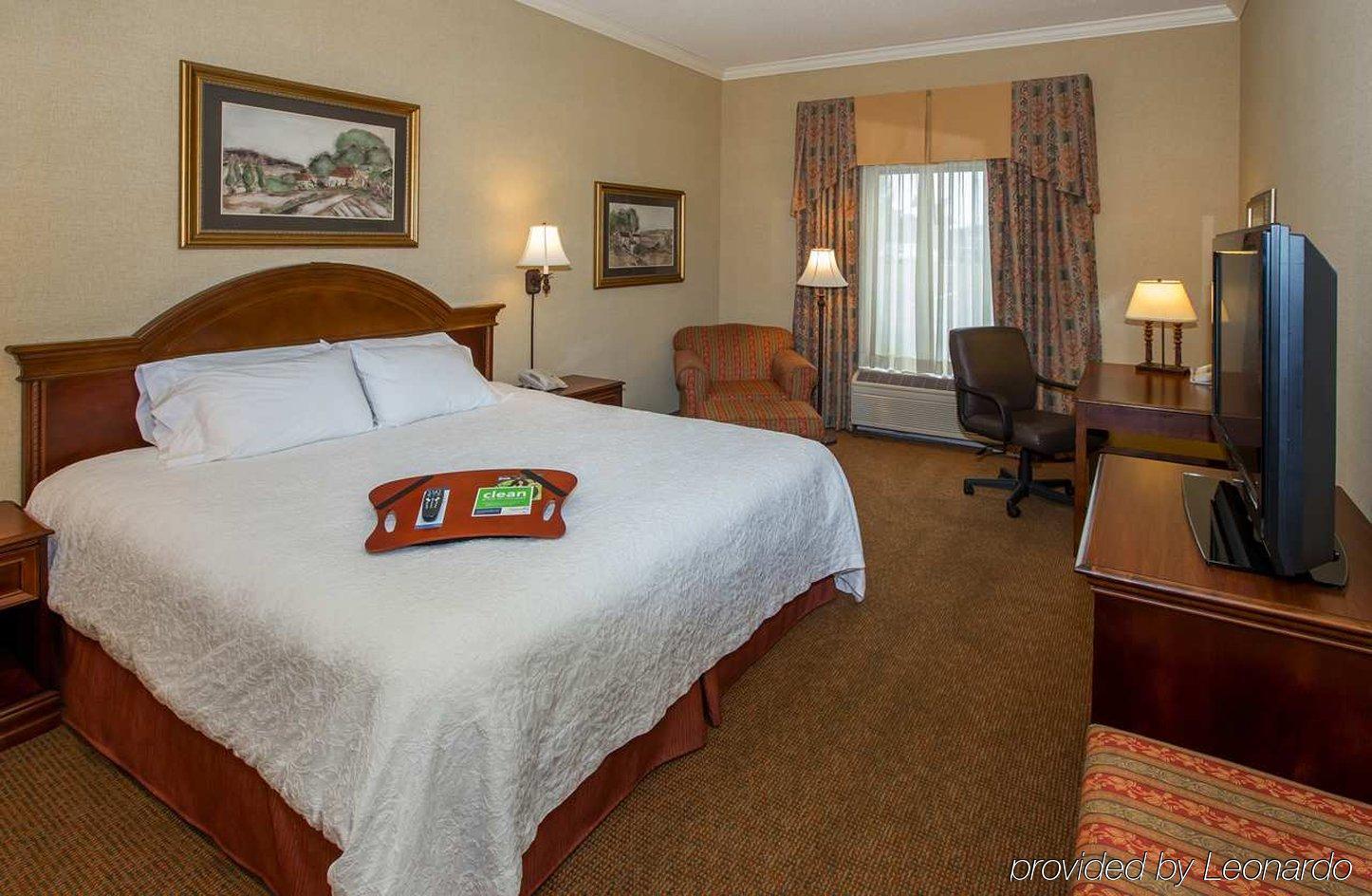 Hampton Inn Coventry-Warwick Area מראה חיצוני תמונה
