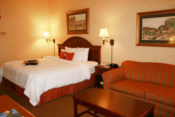 Hampton Inn Coventry-Warwick Area מראה חיצוני תמונה